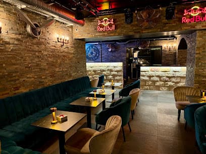 RUSH - Die Spielebar