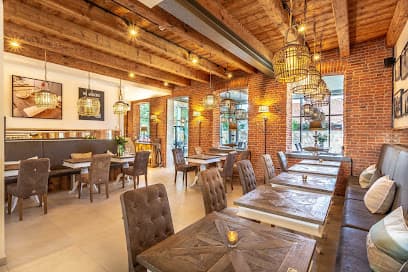 Achterum Bar & Lounge